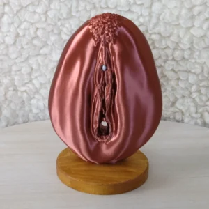 Vulva- und Klitorismodell im Maßstab 1:1 (Kupfer)